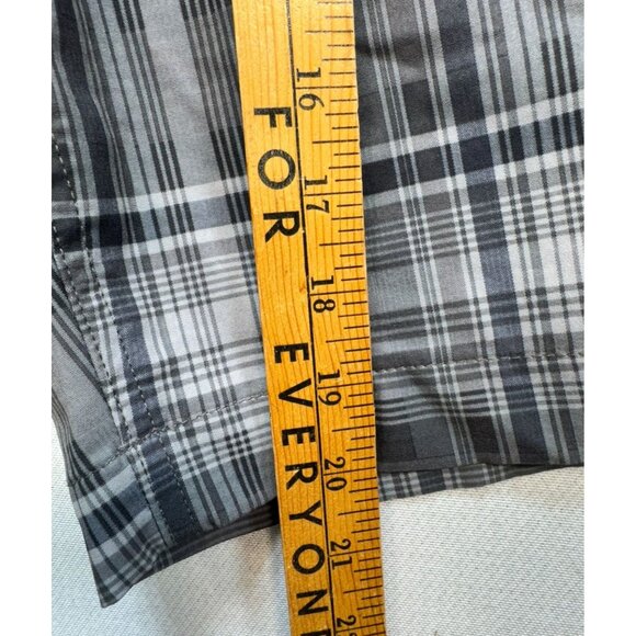 The North Face Mens Plaid Casual Shorts Size 38 Gray/Black Pockets Drawstring - Picture 7 of 12